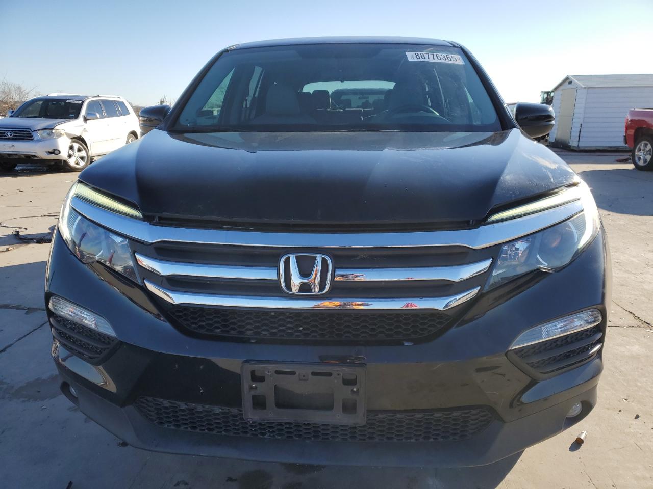 2018 Honda Pilot - Image 5