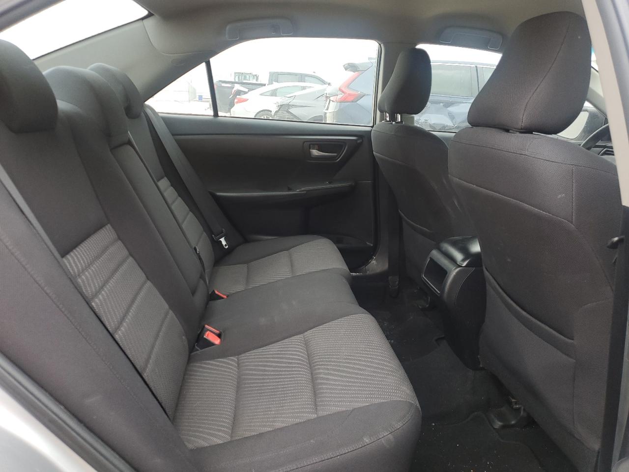 2015 Toyota Camry - Image 10