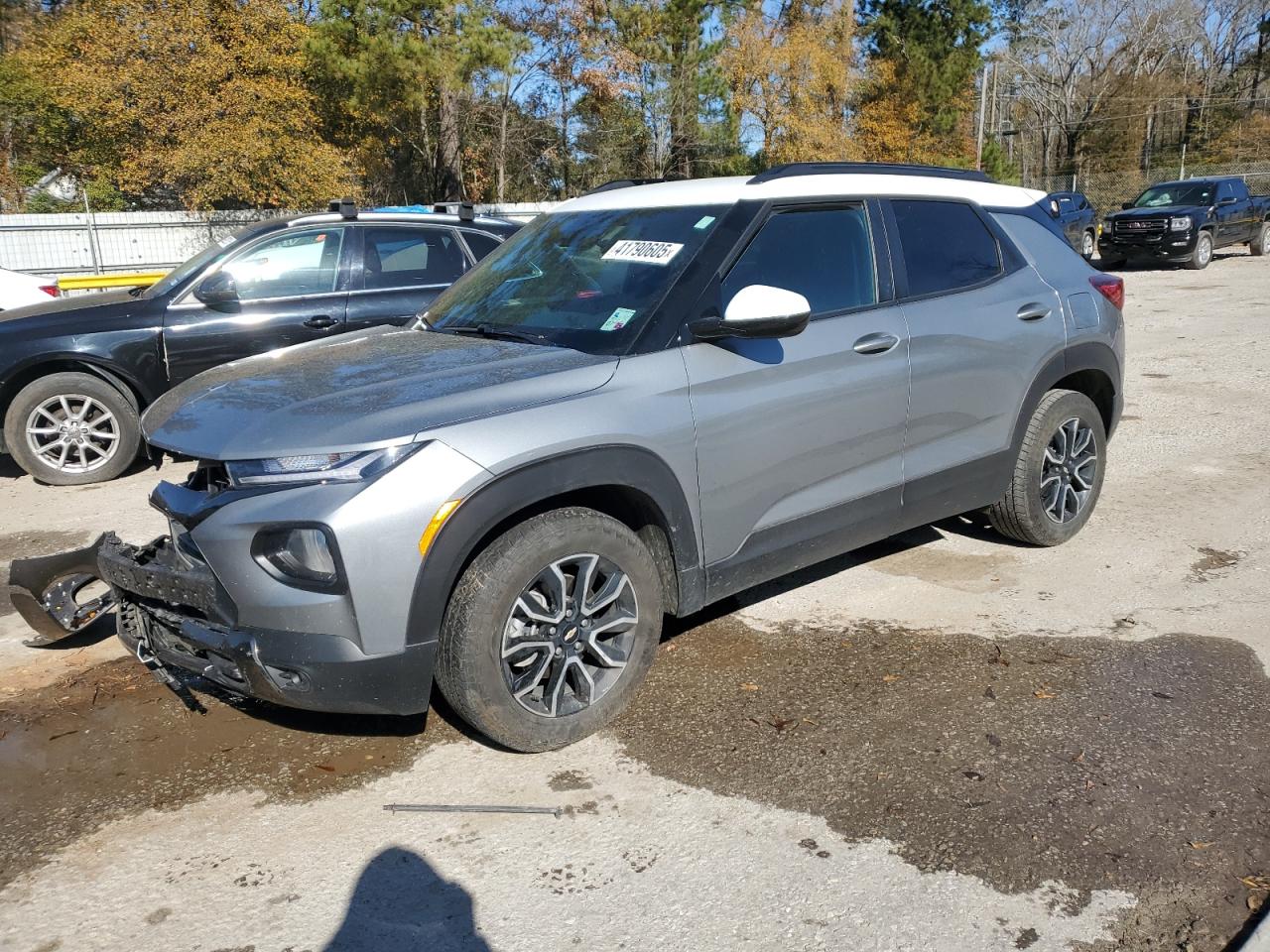 2023 Chevrolet TrailBlazer - Image 1