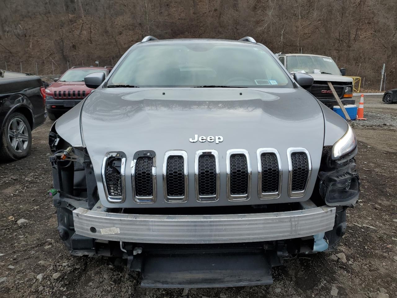 2015 Jeep Grand Cherokee - Image 5