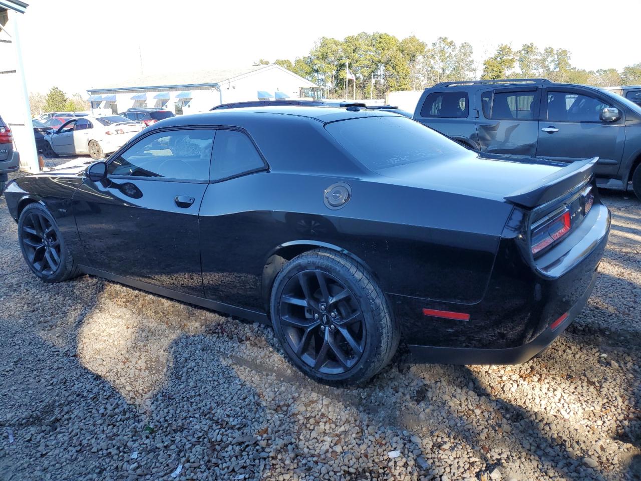 2019 Dodge Challenger - Image 2