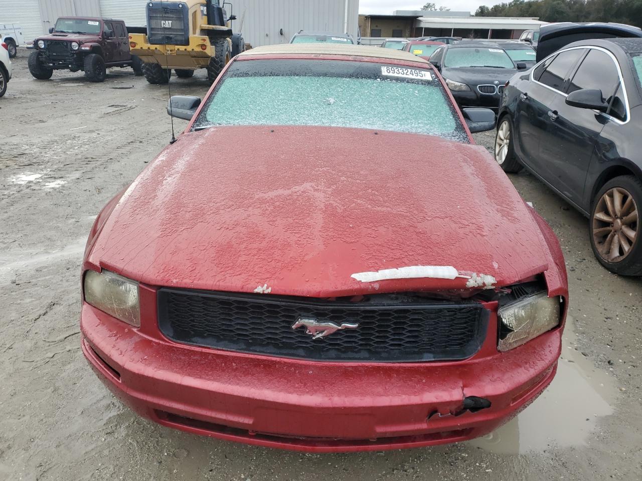2005 Ford Mustang - Image 5