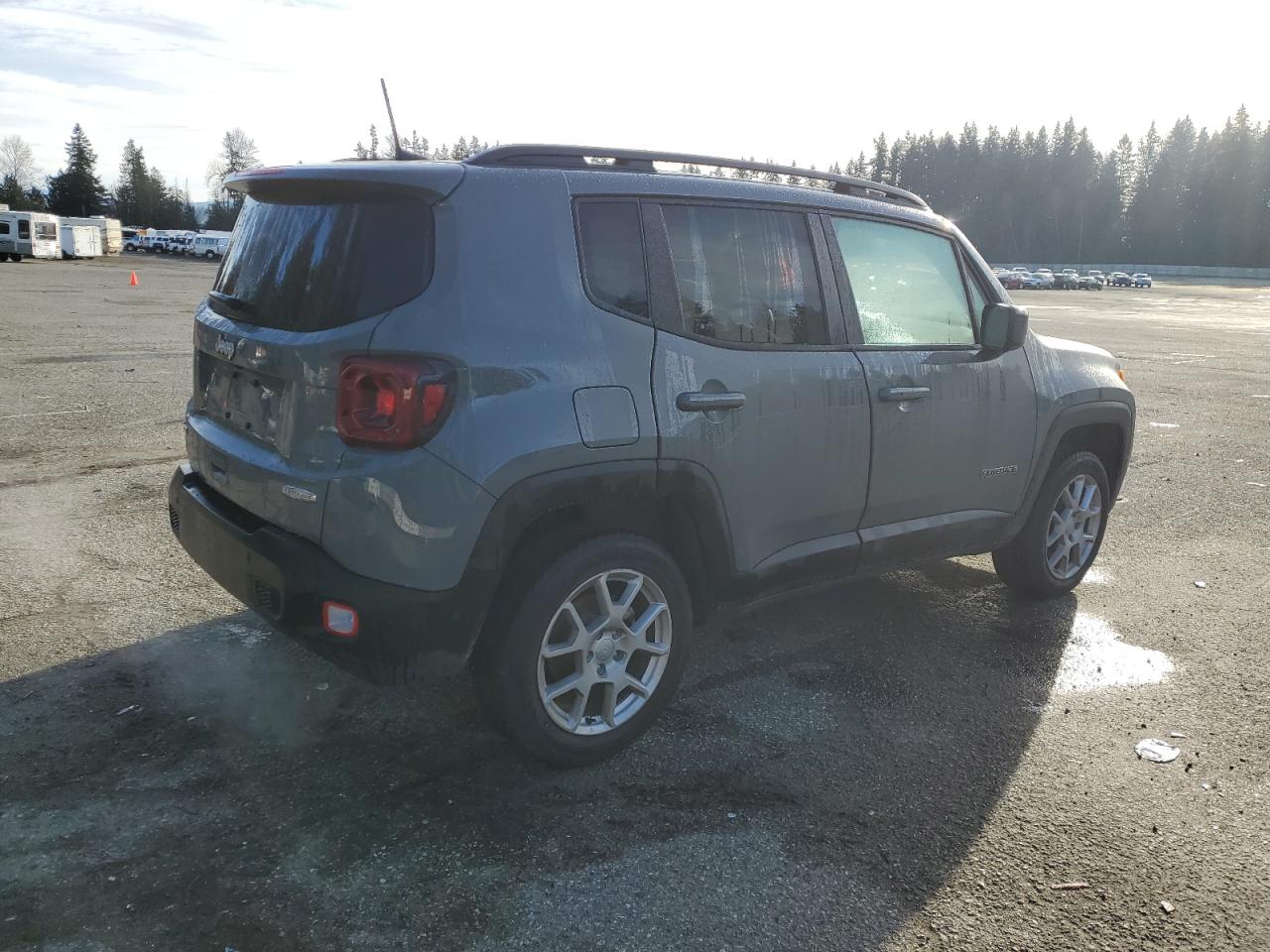 VIN ZACNJDB16MPN29515 2021 JEEP RENEGADE no.3