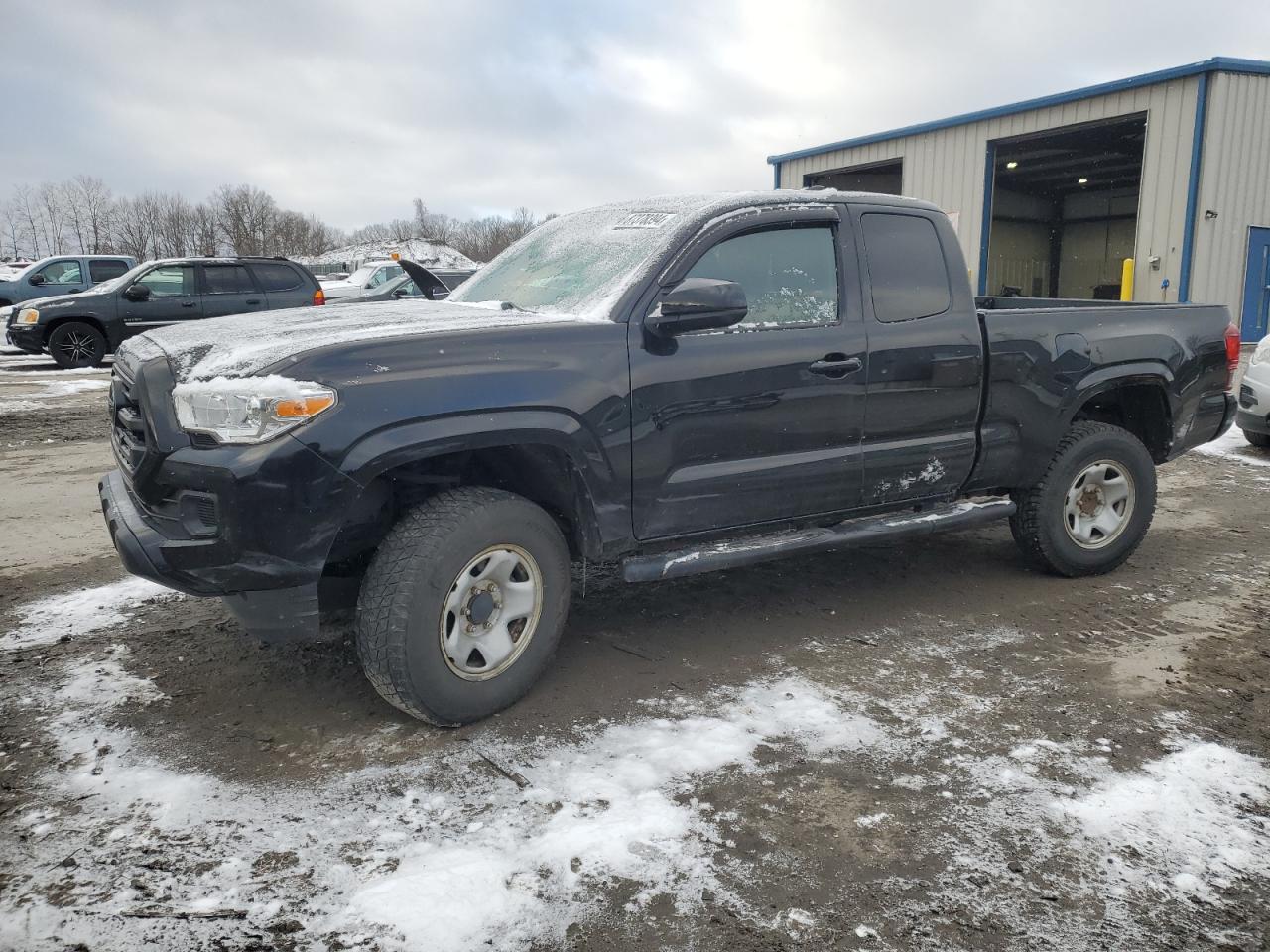 VIN 5TFSX5EN6KX070926 2019 TOYOTA TACOMA no.1