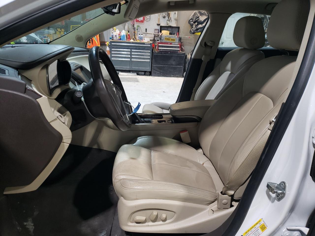 2015 Buick LaCrosse - Image 7
