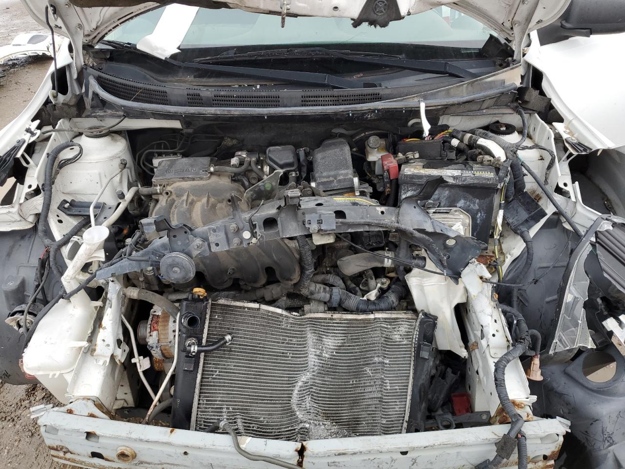 2015 Nissan Versa - Image 13