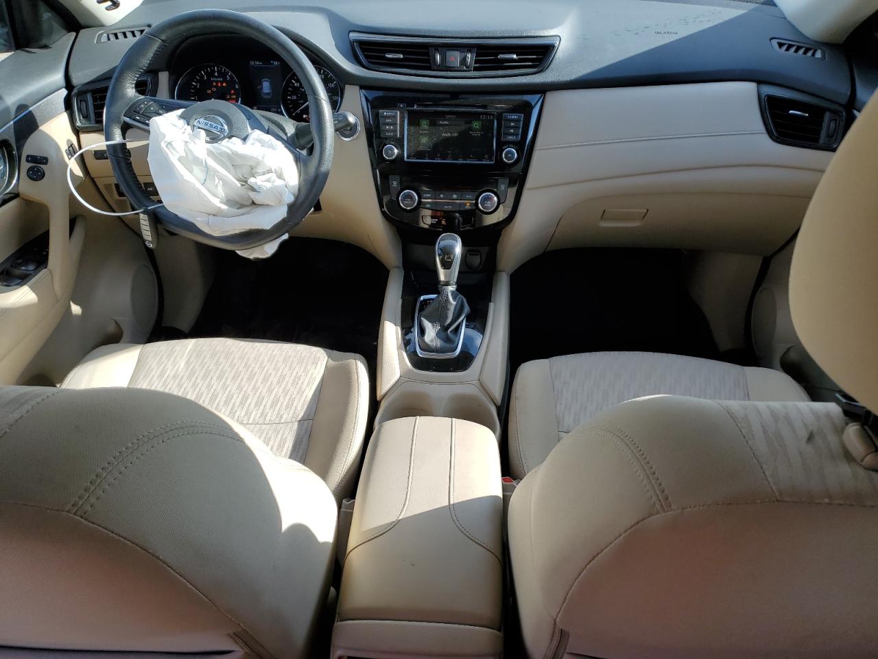 2018 Nissan Rogue - Image 8