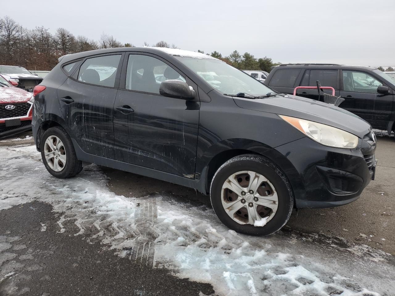 2010 Hyundai Tucson - Image 4