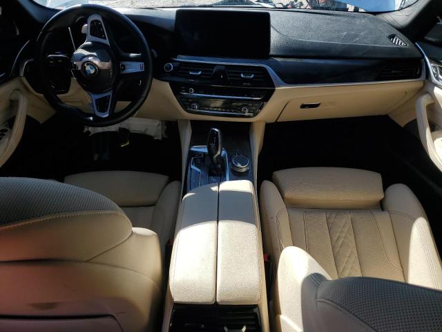  BMW 5 SERIES 2022 Белы