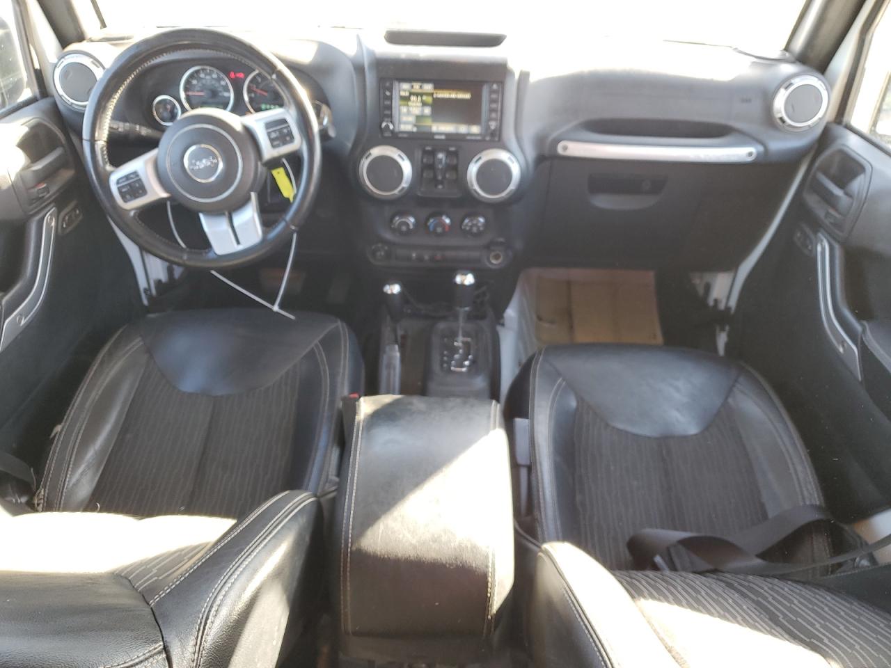 2015 Jeep Wrangler - Image 8