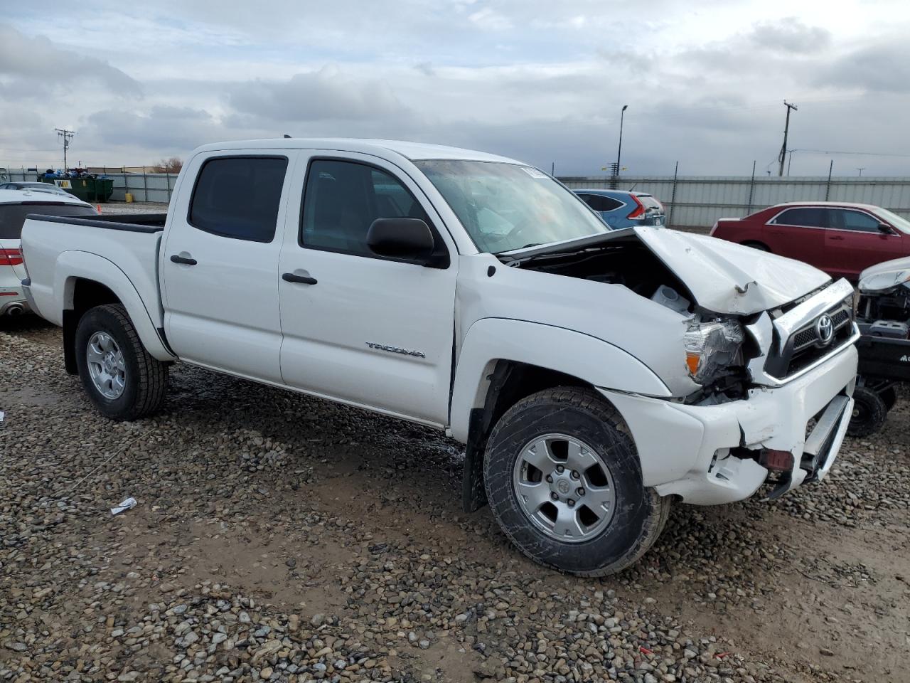 VIN 3TMLU4EN6FM178787 2015 TOYOTA TACOMA no.4