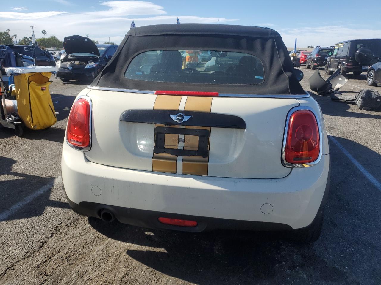 2016 Mini Cooper VIN: WMWWG5C53G3C19232 Lot: 87704745