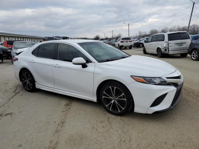  TOYOTA CAMRY 2019 Biały