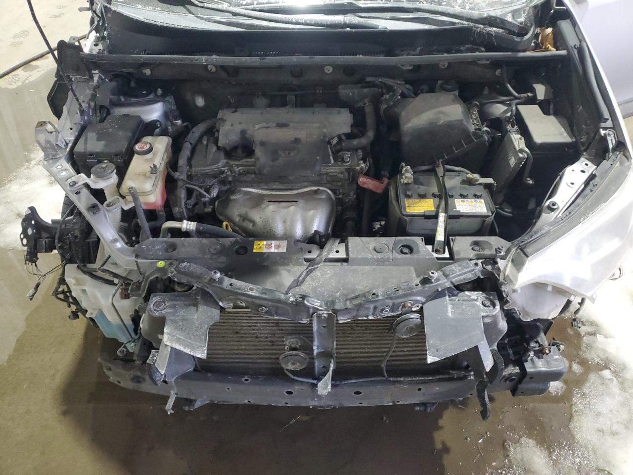 2018 Toyota RAV 4 - Image 12
