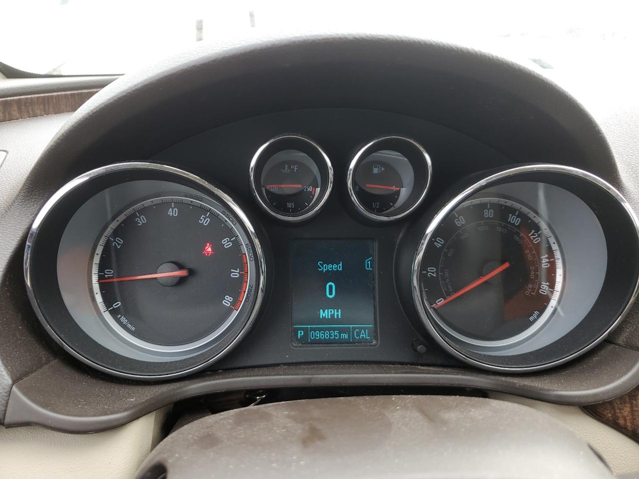 2012 Buick Regal - Image 9