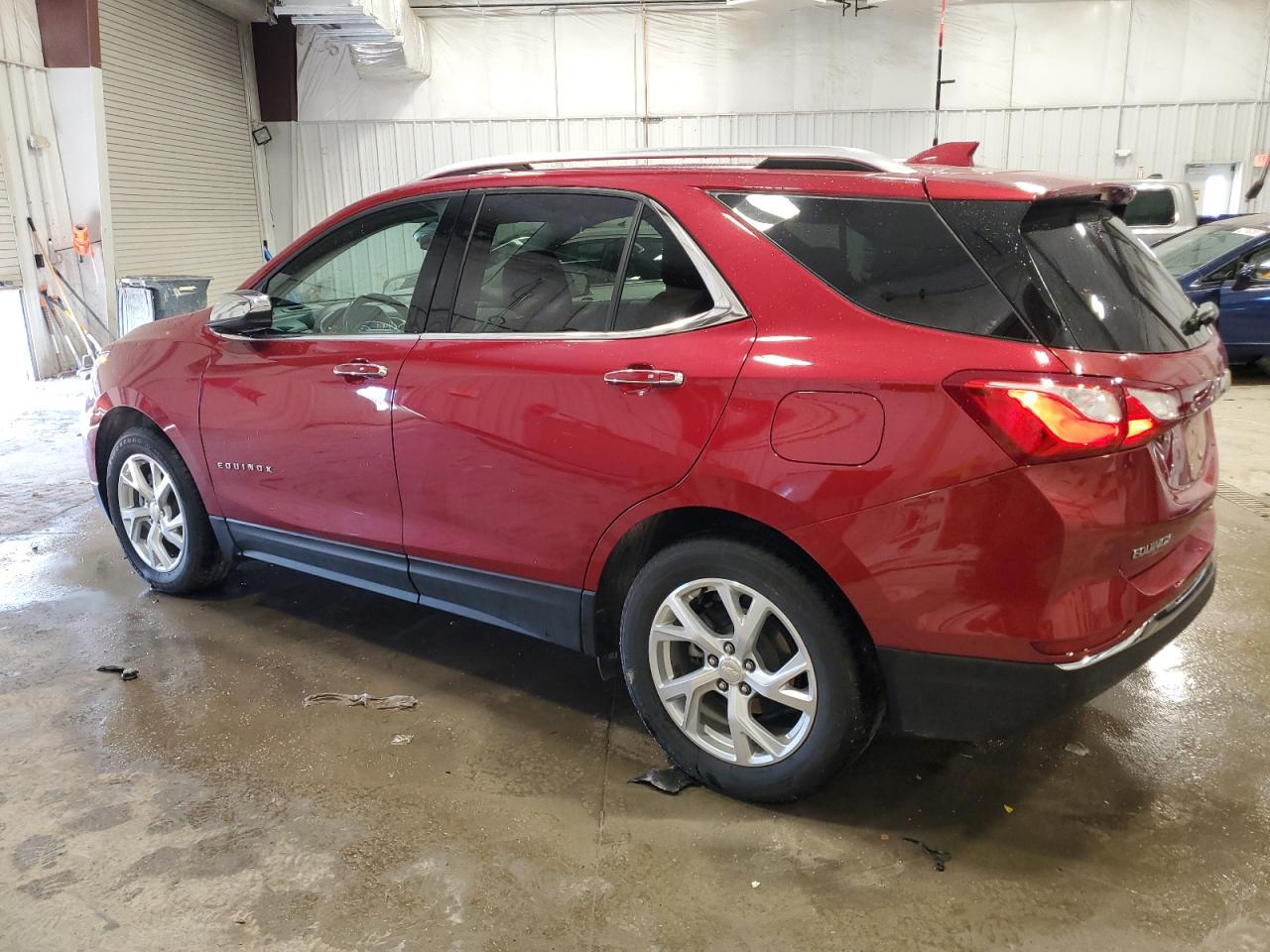 2018 Chevrolet Equinox - Image 2