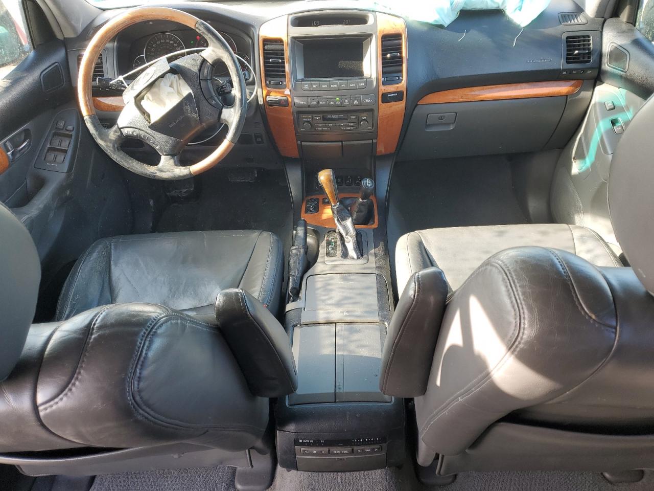 2003 Lexus GX - Image 8