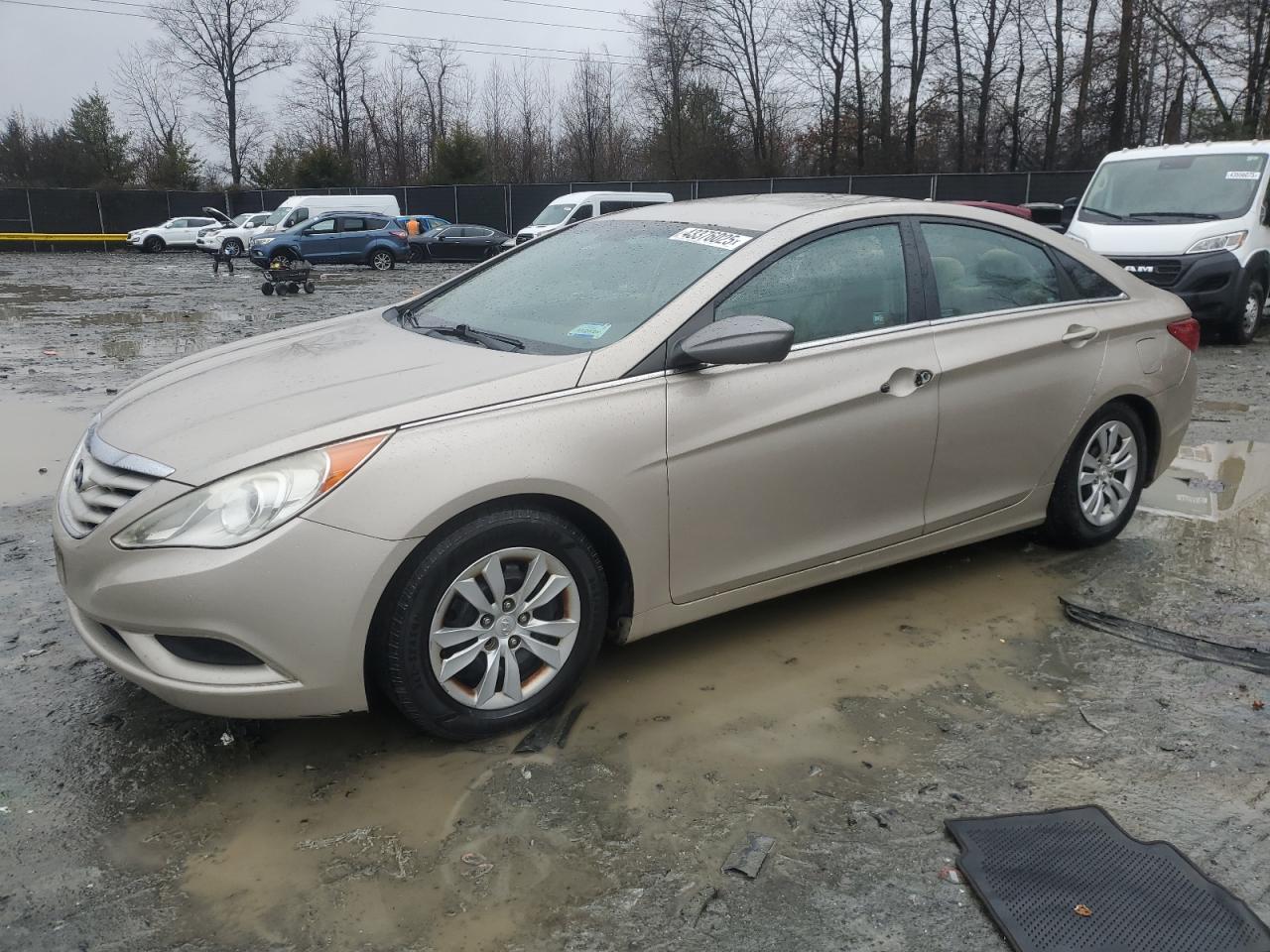 2011 Hyundai Sonata - Image 1