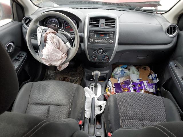  NISSAN VERSA 2016 Червоний