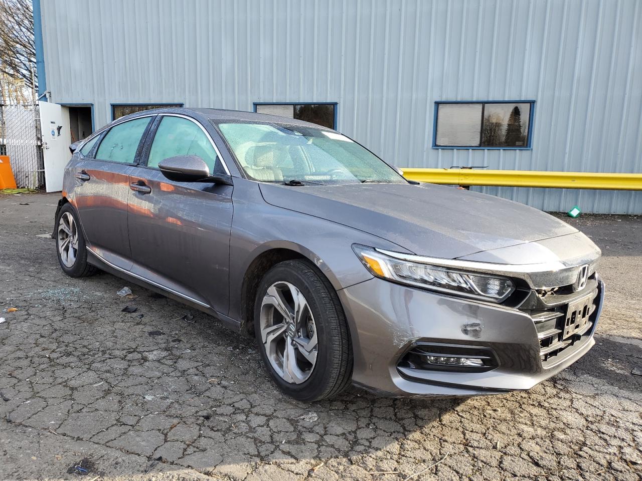 1HGCV2F50JA039665 HONDA ACCORD 2018