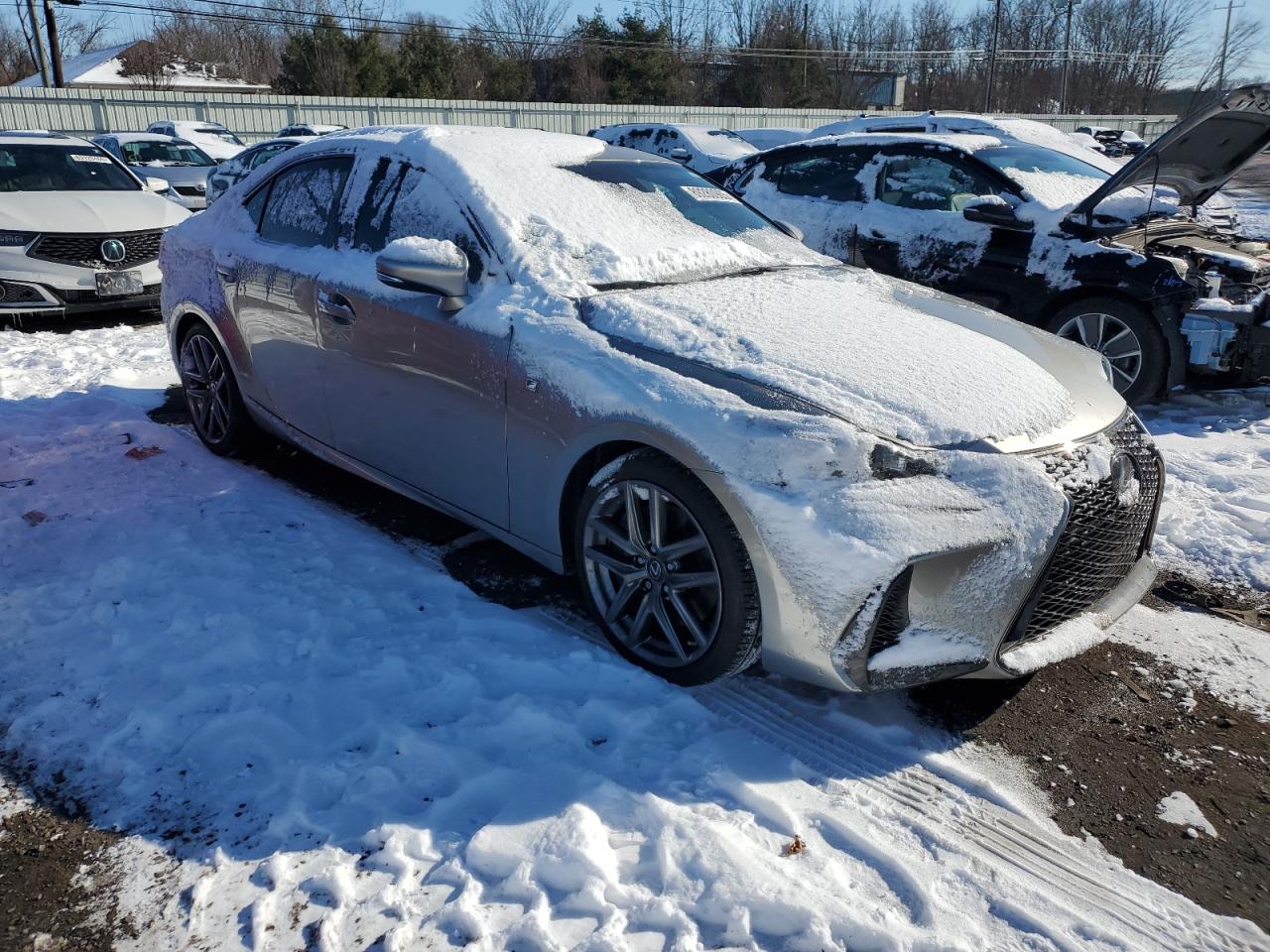 2018 Lexus IS - Image 4