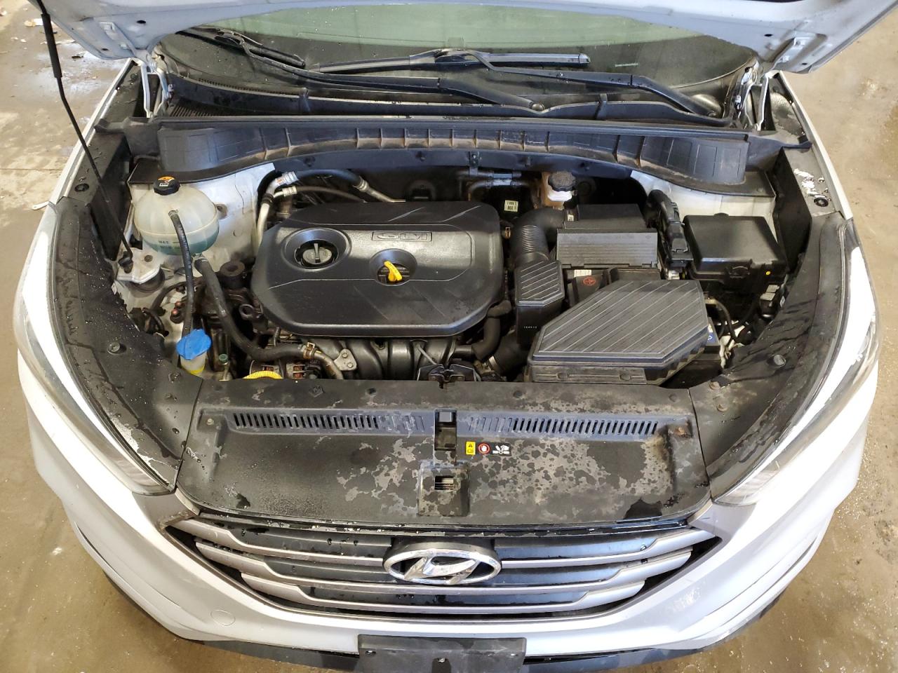 2016 Hyundai Tucson - Image 12