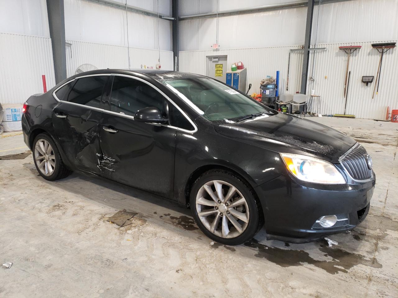 VIN 1G4PR5SK7E4102939 2014 BUICK VERANO no.4