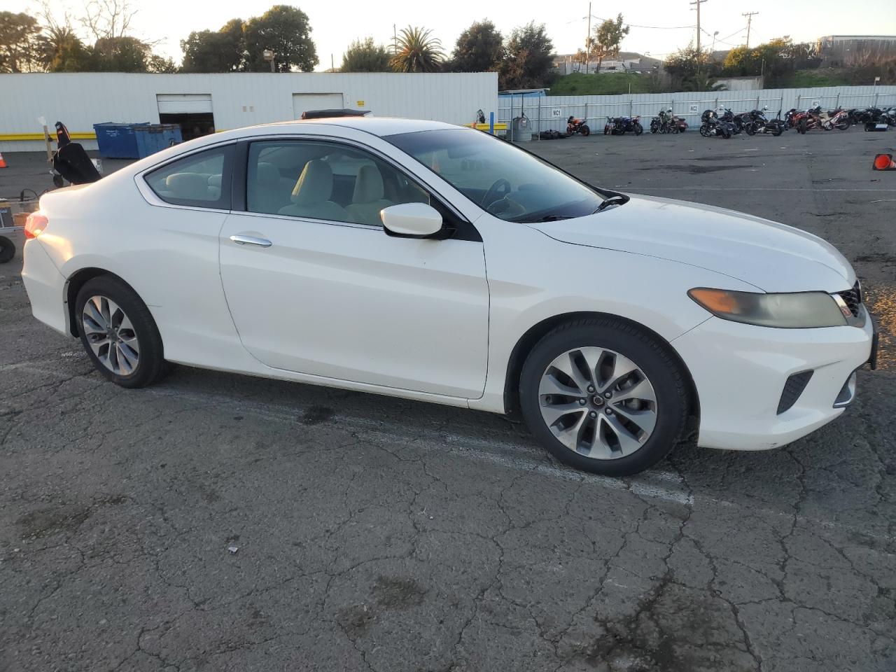 2013 Honda Accord - Image 4