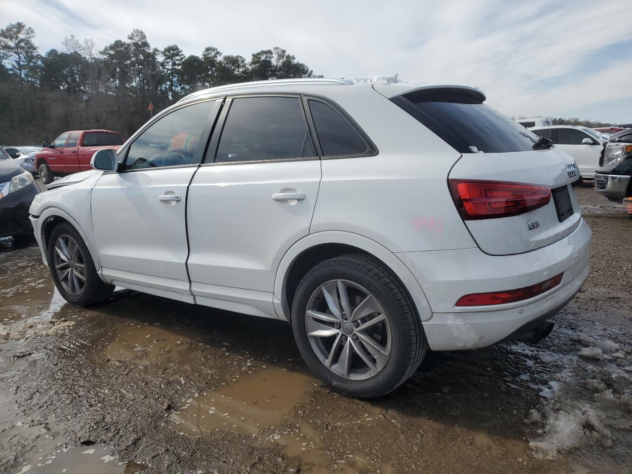 2017 Audi Q3 - Image 2