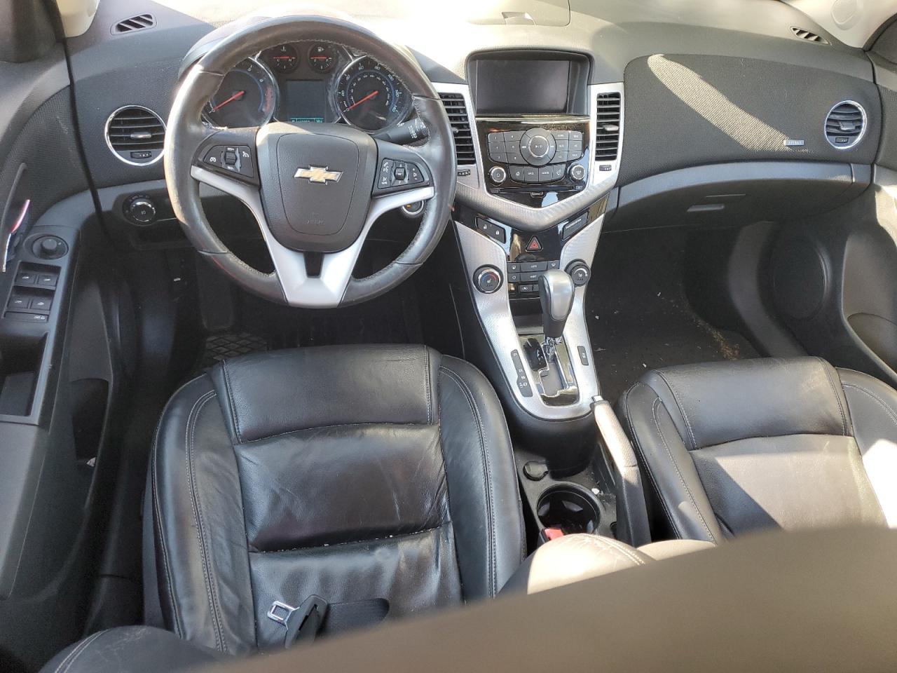 2013 Chevrolet Cruze - Image 8