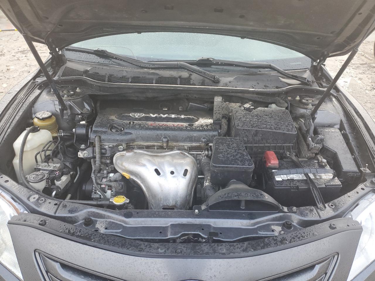 2009 Toyota Camry - Image 11