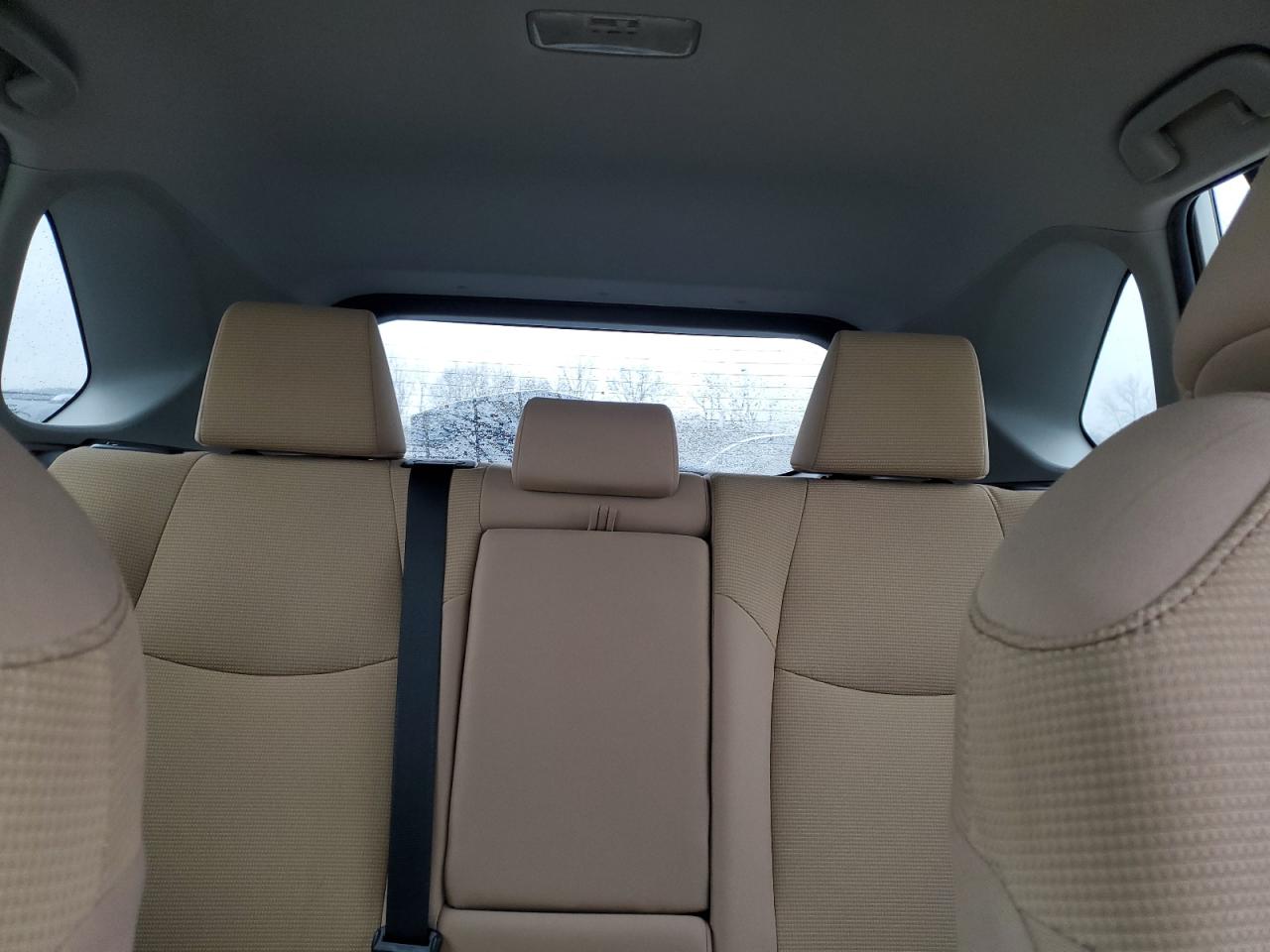 2020 Toyota RAV 4 - Image 10