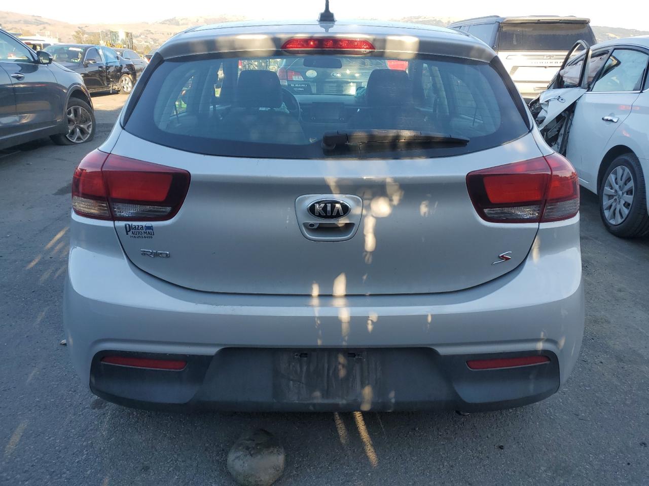 2020 Kia Rio - Image 6