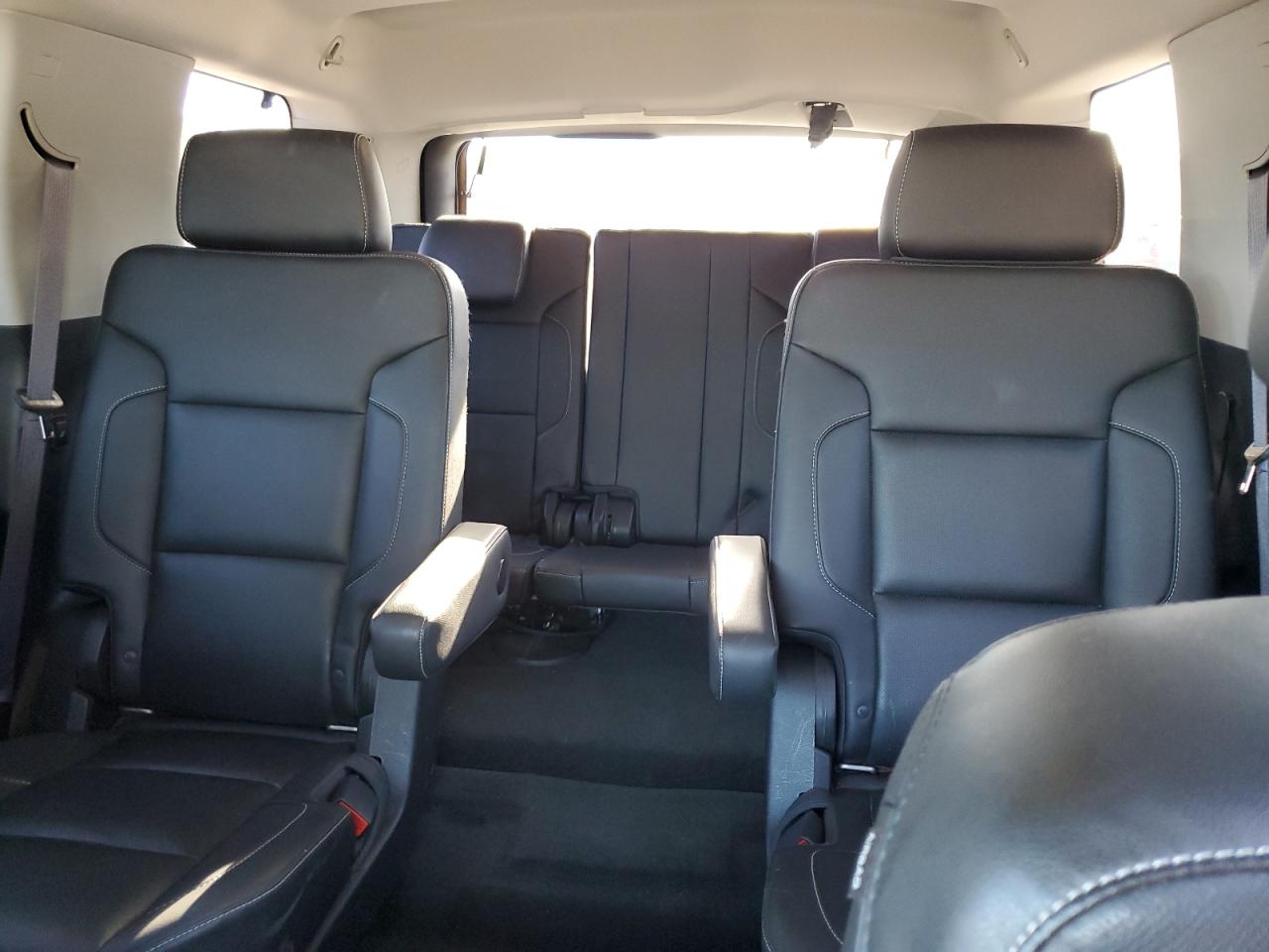 2016 GMC Yukon - Image 10
