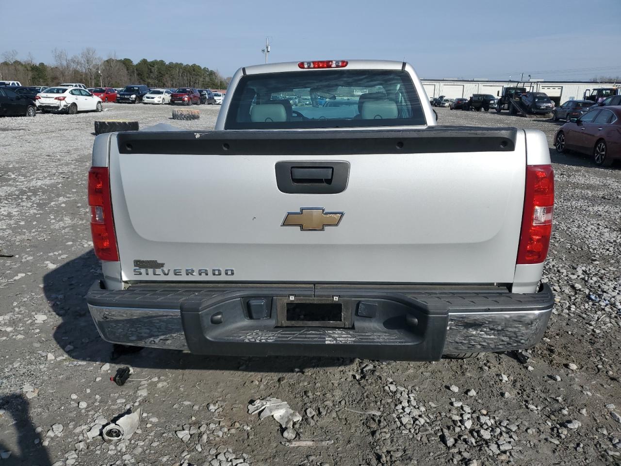 2010 Chevrolet Silverado - Image 6