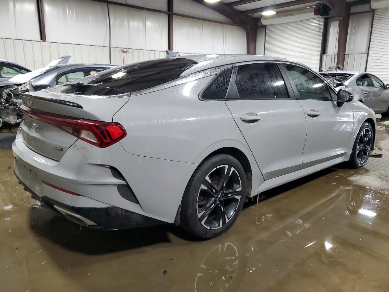 2022 Kia K5 - Image 3