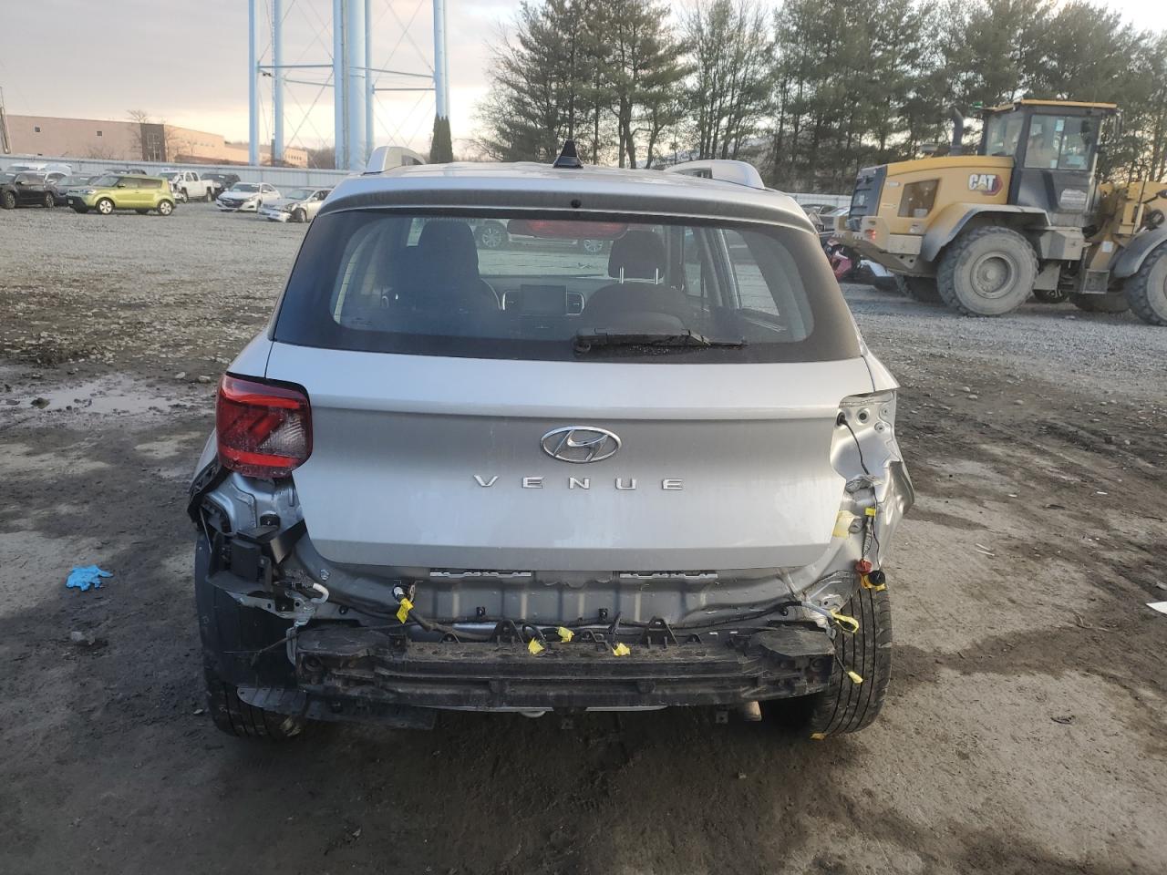 2021 Hyundai Venue - Image 6