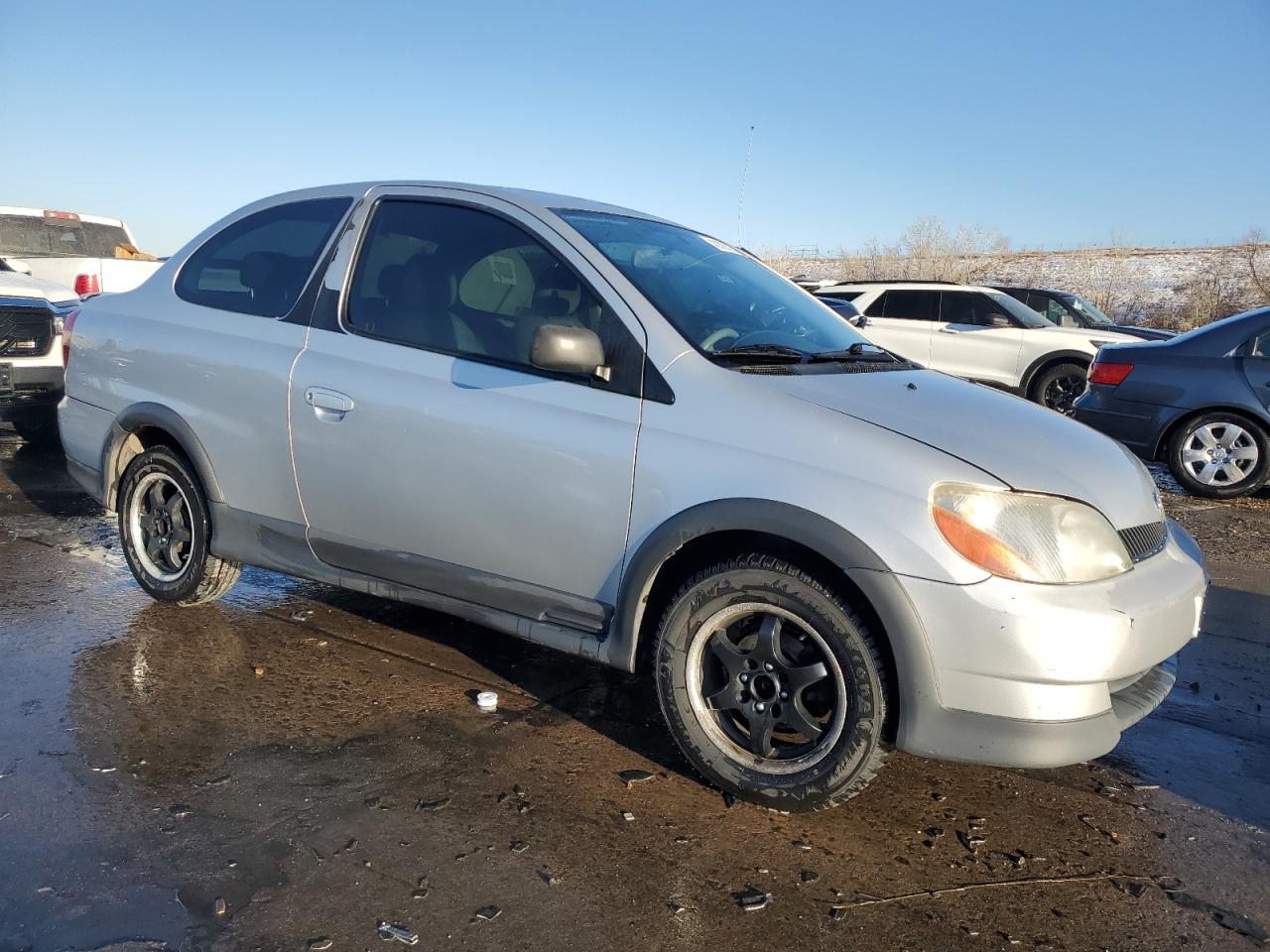 2000 Toyota Echo - Image 4