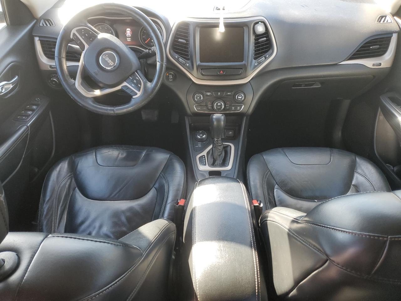 2015 Jeep Grand Cherokee - Image 8