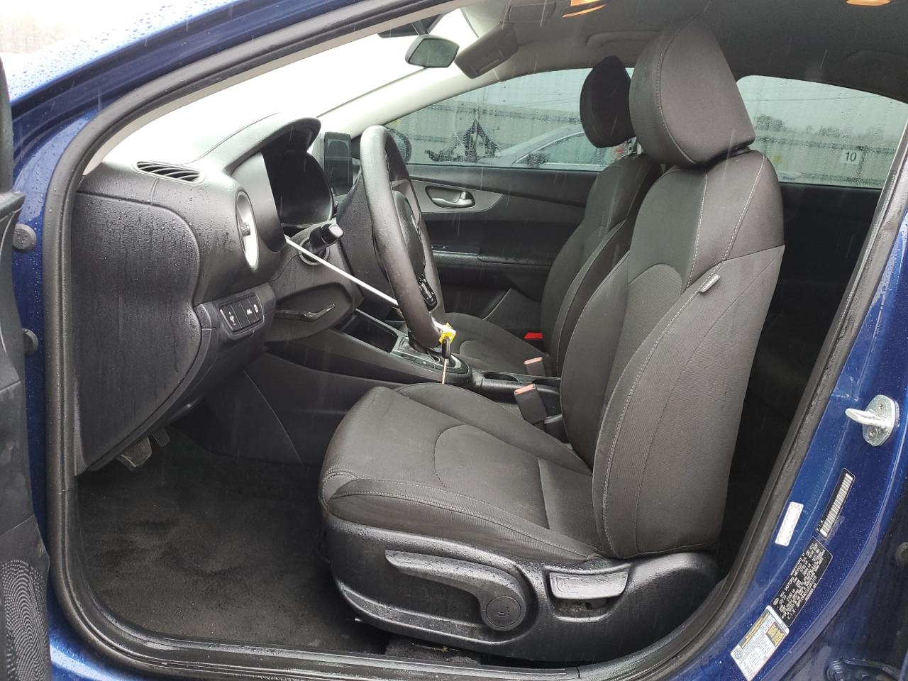 2020 Kia Forte - Image 7