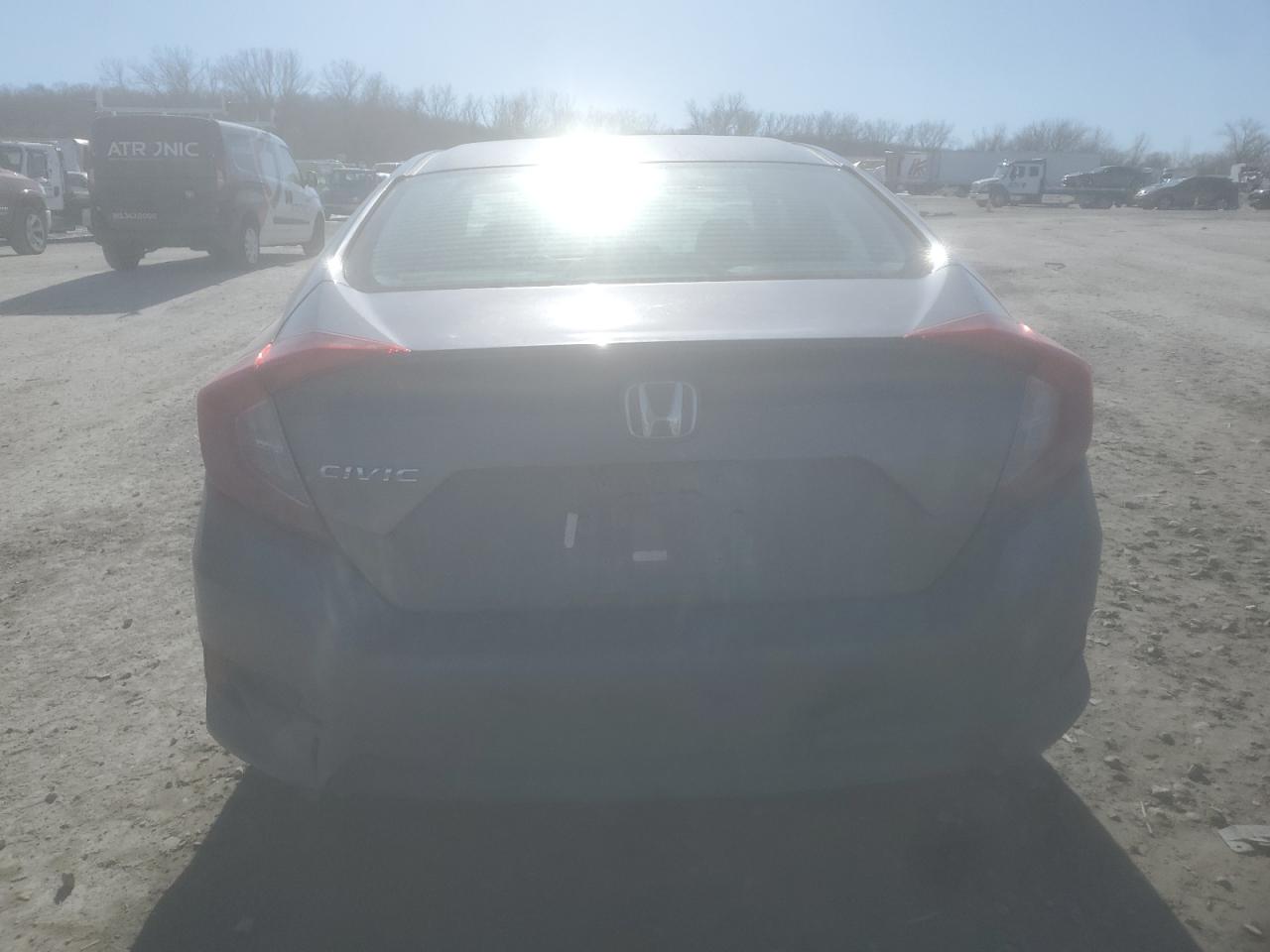 2016 Honda Civic - Image 6