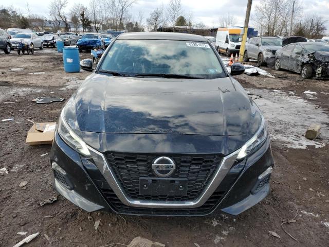  NISSAN ALTIMA 2020 Чорний