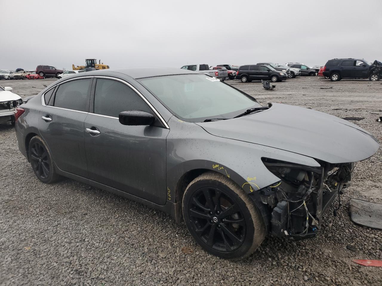2017 Nissan Altima - Image 4