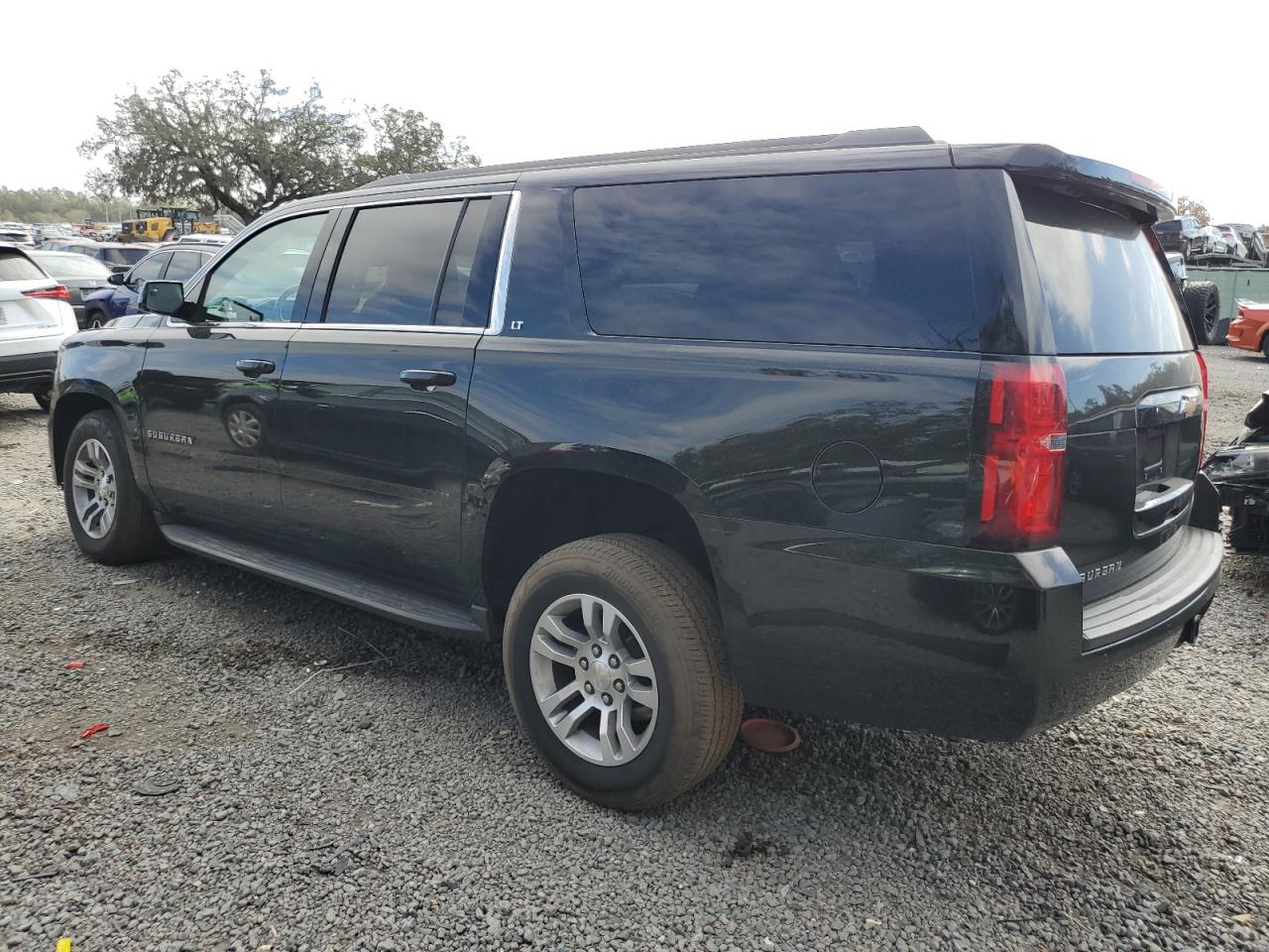 1GNSKHKC7HR167687 CHEVROLET SUBURBAN 2017