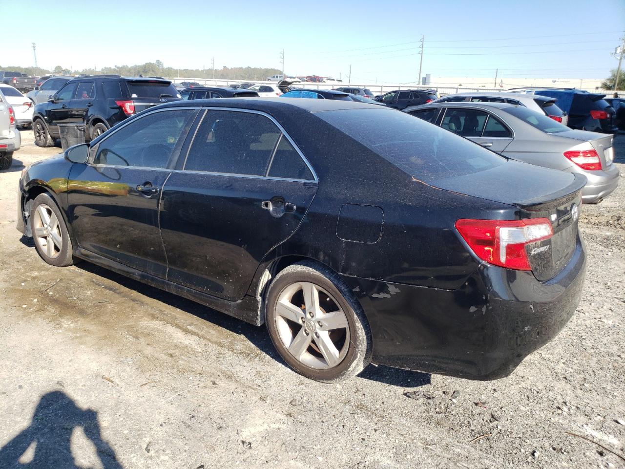 VIN 4T1BF1FKXDU282986 2013 TOYOTA CAMRY no.2