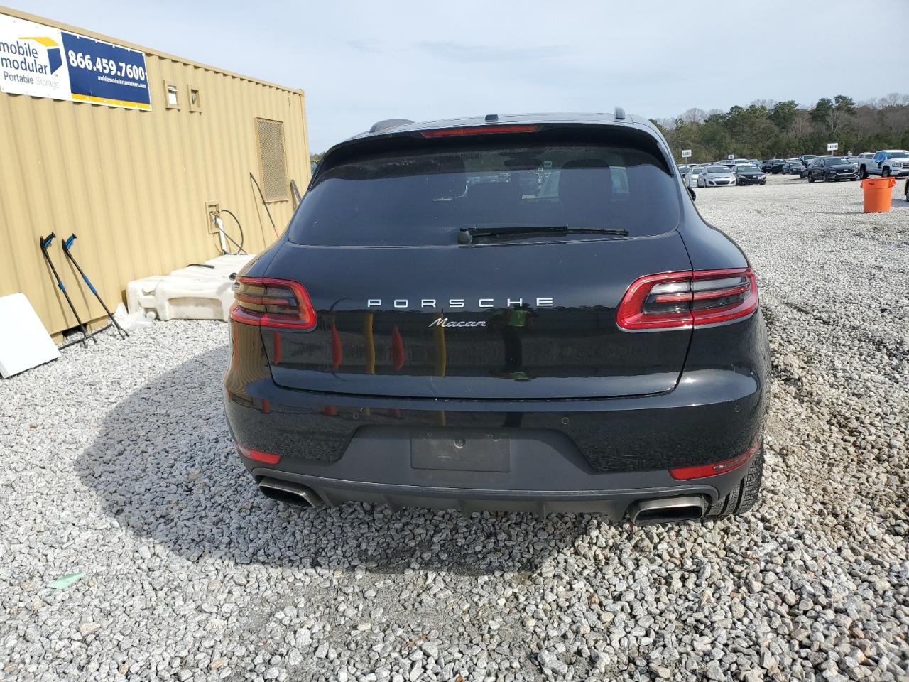 2017 Porsche Macan - Image 6