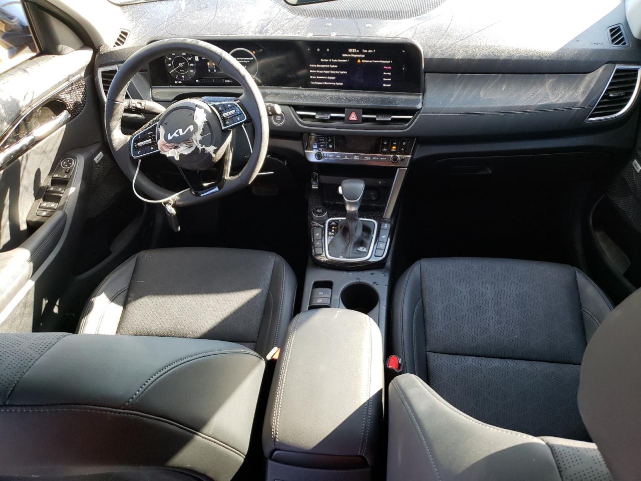 2024 Kia Seltos - Image 8