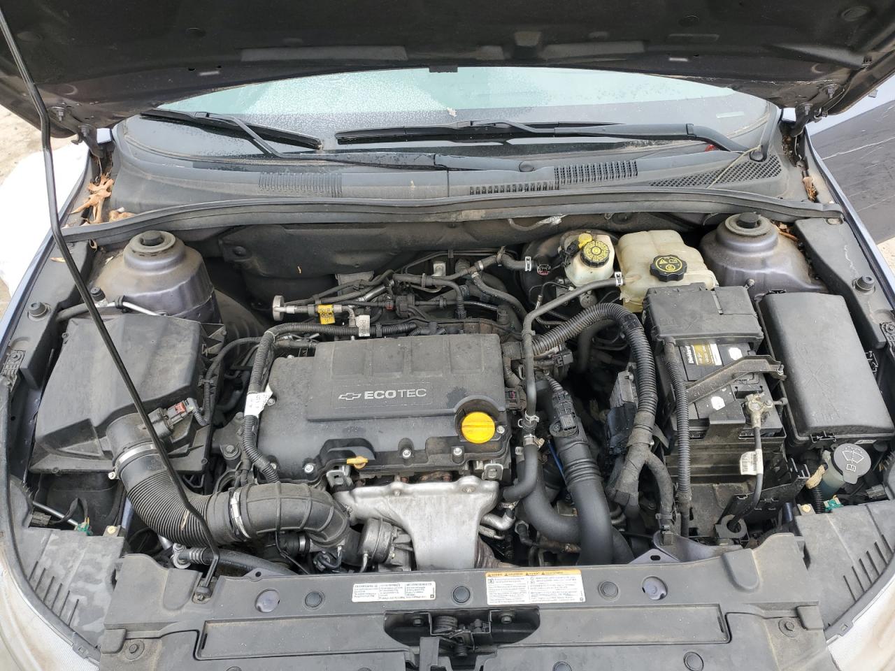 2013 Chevrolet Cruze - Image 11