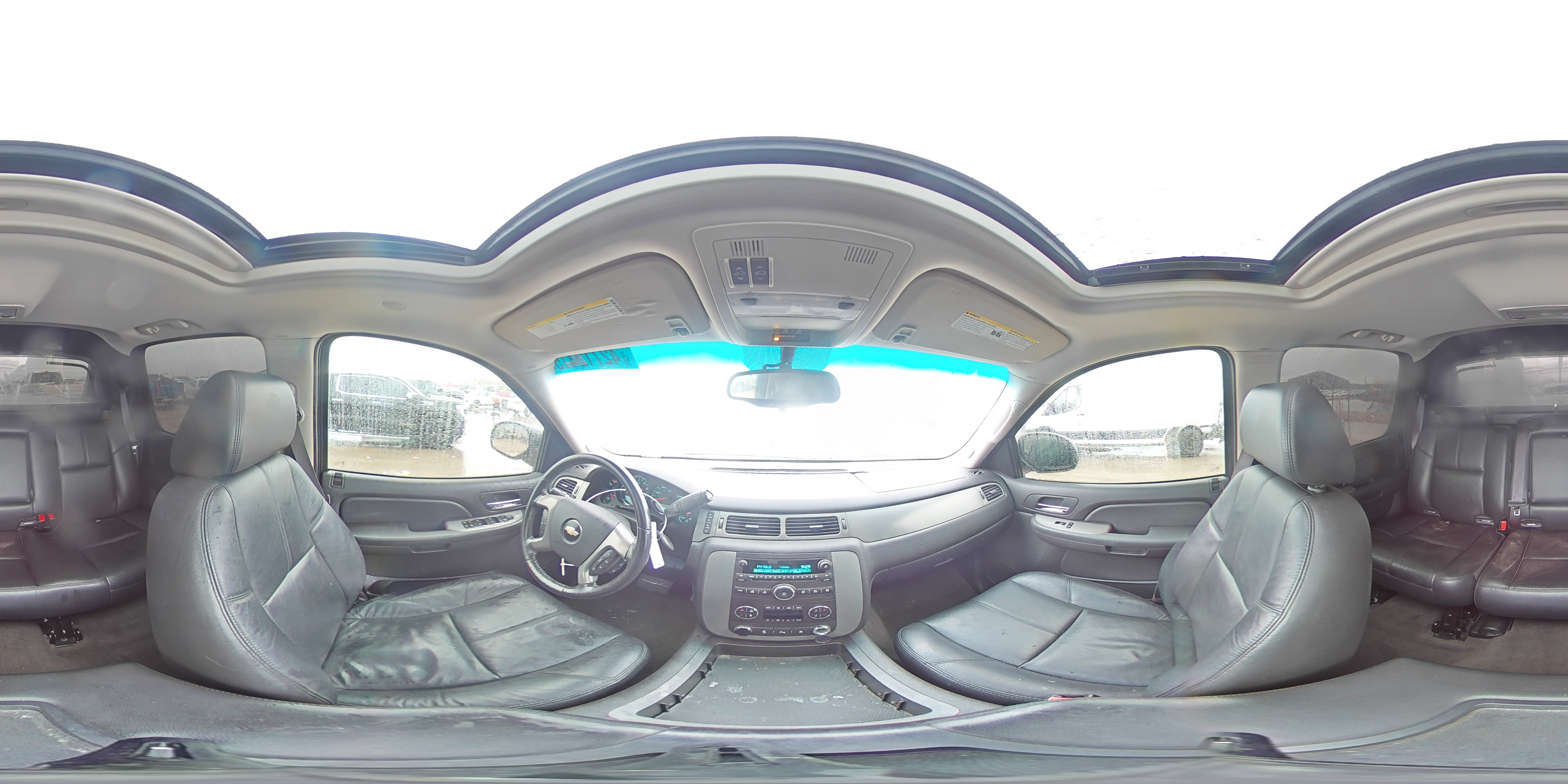 2009 Chevrolet Avalanche - Image 14