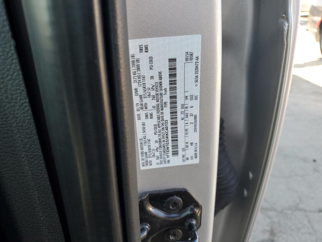 2019 Ford F-150 - Image 12